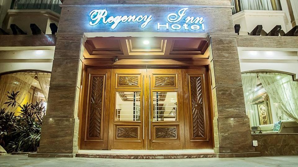 Regency Inn Hotel Лахор Екстер'єр фото