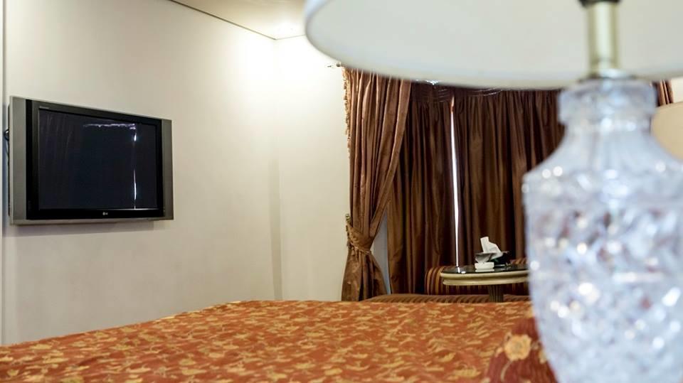 Regency Inn Hotel Лахор Екстер'єр фото