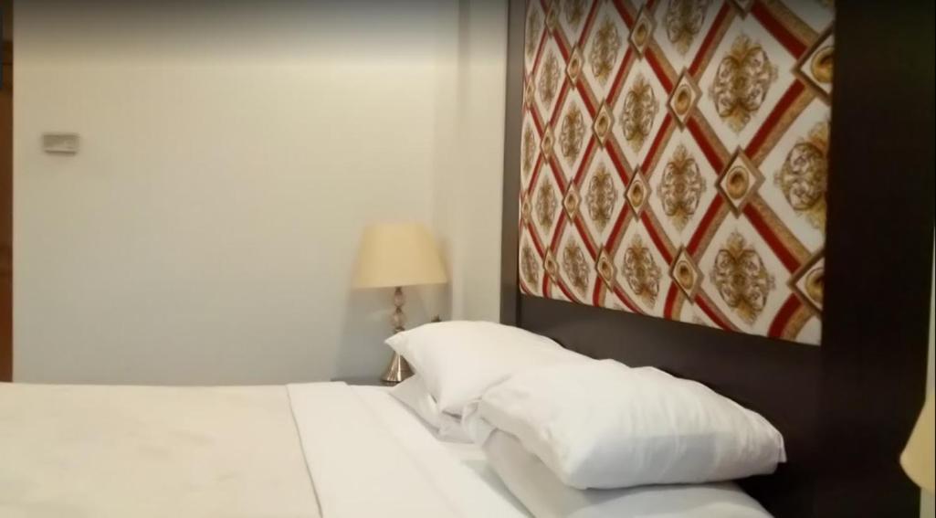 Regency Inn Hotel Лахор Екстер'єр фото